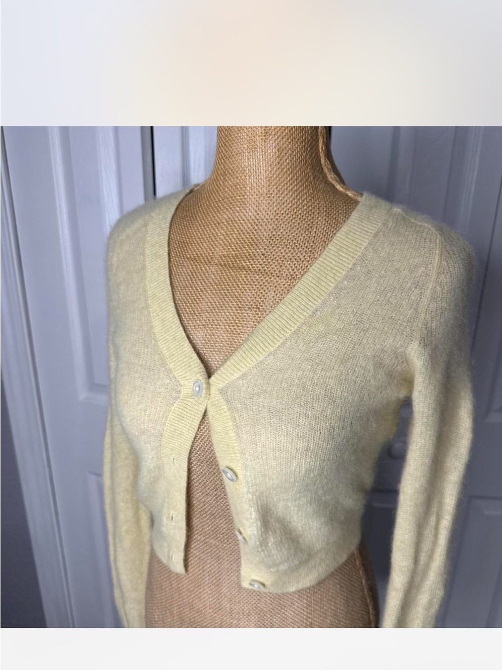 Madewell Pale Yellow Cropped V-Neck Cardigan